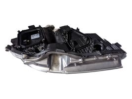 Lexus LS 460 - 600H Phare frontale 8111050393