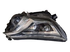 Toyota RAV 4 (XA40) Faro/fanale 8113042650