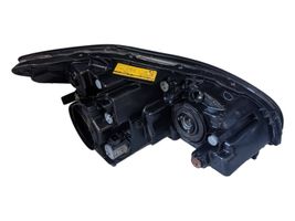 Lexus RX 330 - 350 - 400H Lampa przednia 8118548240