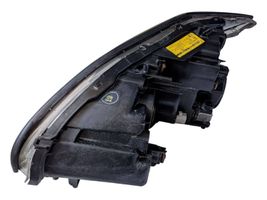 Lexus RX 330 - 350 - 400H Lampa przednia 8115048190