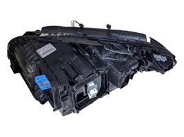 Mercedes-Benz CLS C218 X218 Lampa przednia A2188202259