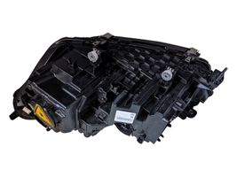 BMW X5 G05 Lampa przednia 9481794