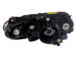 Toyota Sienna XL30 III Lampa przednia 8115008030