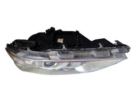 Toyota Sienna XL30 III Lampa przednia 8115008030