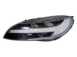 Volvo V40 Faro/fanale 31677018