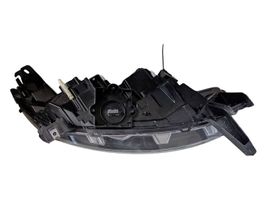 Renault Espace V (RFC) Lampa przednia 260605819R