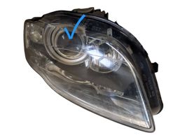 Audi A4 S4 B7 8E 8H Lampa przednia 8E0941004BM