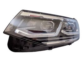 Volkswagen Tiguan Lampa przednia 5NB941081C