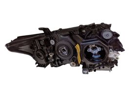 Lexus RX 330 - 350 - 400H Lampa przednia 811500E061