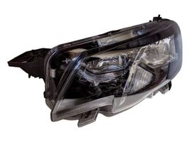 Peugeot Partner III Lampa przednia 9816826980