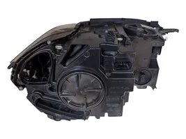 BMW X5 F15 Lampa przednia 7410683