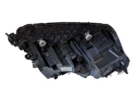 BMW X5 G05 Lampa przednia 9850425