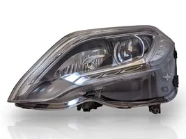 Mercedes-Benz GLK (X204) Lampa przednia A2048201539