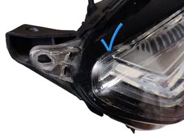 Ford Mondeo MK V Lampa przednia 89909360