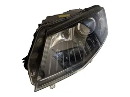 Skoda Octavia Mk3 (5E) Lampa przednia 5E1941015B