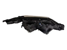 Toyota Camry Headlight/headlamp 8118533D71