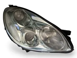 Toyota Soarer Z40 Lampa przednia 8111024110