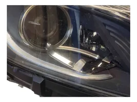 Mercedes-Benz A W176 Lampa przednia A1768200661