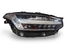 Volvo XC90 Lampa przednia 31656990