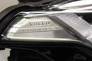 Volvo XC90 Phare frontale 89910794