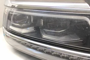 Volkswagen Tiguan Headlight/headlamp 5NB941082D