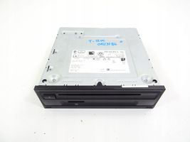 Volkswagen T-Roc Navigaatioyksikkö CD/DVD-soitin 3Q0035842C