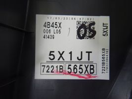 Mitsubishi Outlander Boczki / Poszycie drzwi przednich K014AMCG4B45X