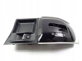 Nissan X-Trail T32 Rivestimento in plastica cornice della leva del cambio 969XC4CC4A