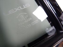 Lexus UX Takaovi 