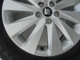 Seat Arona R16 alloy rim 6F9601025