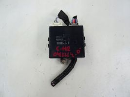 Toyota C-HR Modulo di controllo del freno a mano 8905010010