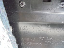 Nissan Pulsar Boczki / Poszycie drzwi tylnych 829013ZL0A