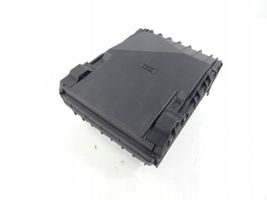 Audi Q3 8U Module de fusibles 3C0937125A