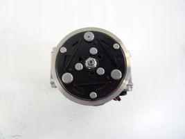 Nissan Juke II F16 Ilmastointilaitteen kompressorin pumppu (A/C) 926005450R