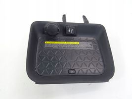 Toyota RAV 4 (XA50) Module de charge sans fil 861C042010C1