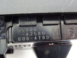 Toyota RAV 4 (XA50) Oro kondicionieriaus/ klimato/ pečiuko valdymo blokas (salone) 5590042580