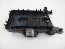 Volkswagen Caddy Vassoio batteria 1K0915333