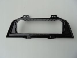 Mazda 3 II Paneļa apdare BJS864316