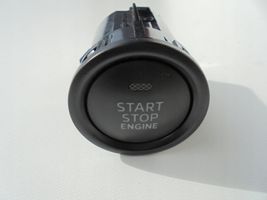 Mazda 3 II Przycisk zapłonu Start / Stop BJS7663S0