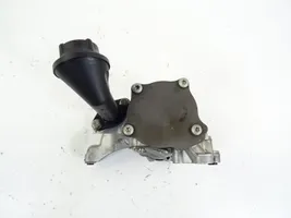 Volkswagen PASSAT B8 Oil pump 04L145208K