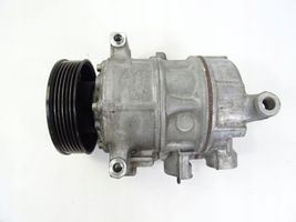 Volkswagen Touran III Ilmastointilaitteen kompressorin pumppu (A/C) 5Q0816803C