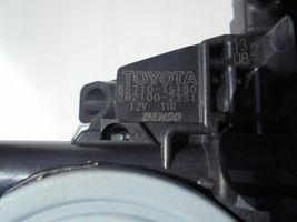 Toyota RAV 4 (XA40) Elektryczny podnośnik szyby drzwi przednich 8571035180