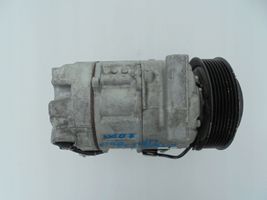 Nissan X-Trail T32 Ilmastointilaitteen kompressorin pumppu (A/C) 92600 4CA3A