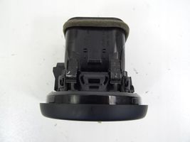 Seat Arona Kojelaudan sivutuuletussuuttimen kehys 6F0819204H