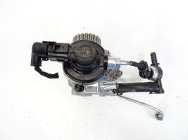 Audi A4 S4 B9 8W Polttoaineen ruiskutuksen suurpainepumppu 05L130755 VW SKODA