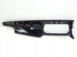 Nissan Qashqai J12 Rivestimento pannello centrale del cruscotto 682116UN0A