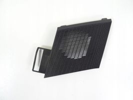 Nissan Qashqai J12 Griglia di ventilazione posteriore 281776UN1A