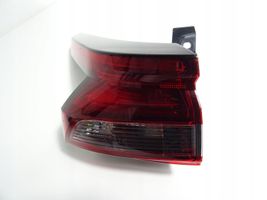 Nissan Qashqai J12 Lampa tylna 