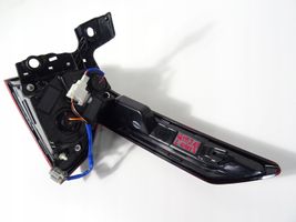 Nissan Qashqai J12 Lampa tylna 