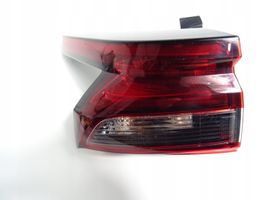 Nissan Qashqai J12 Lampa tylna 